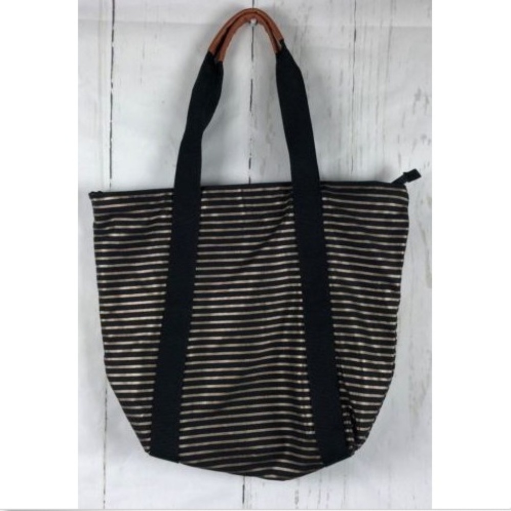 Bath & Body Works Tote Bag - Picture 1 of 8